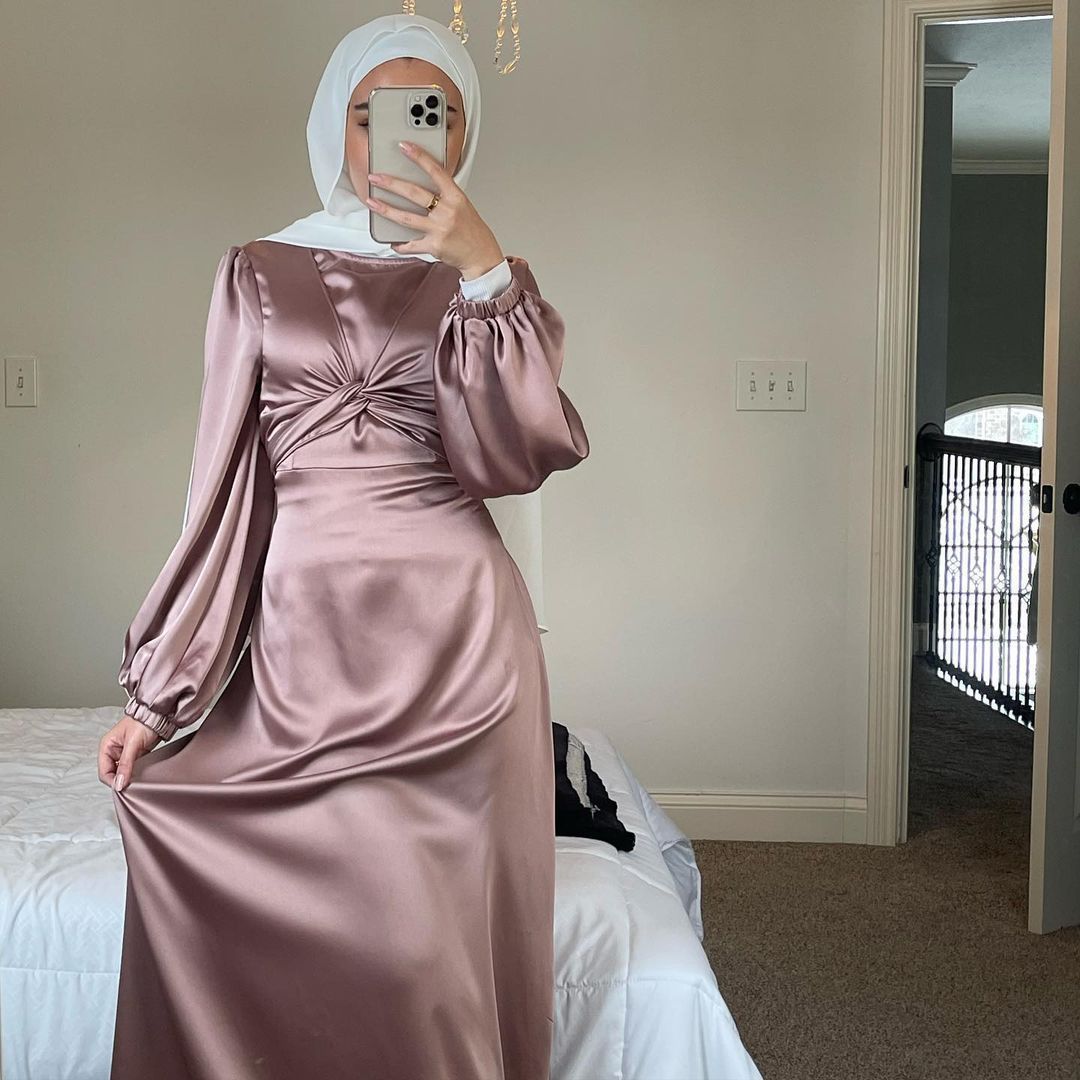 Muslim Women Satin Dress Islam