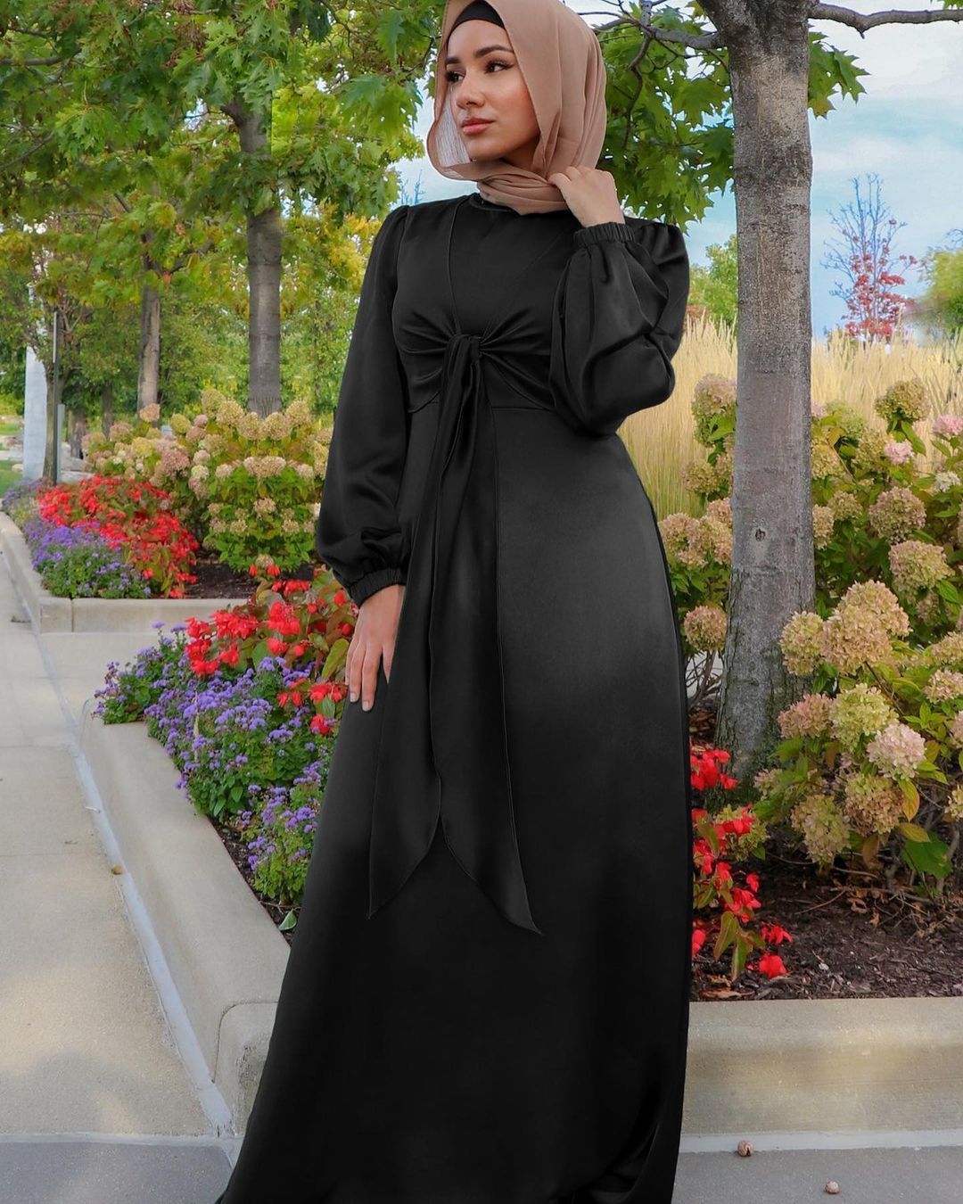 Muslim Women Satin Dress Islam