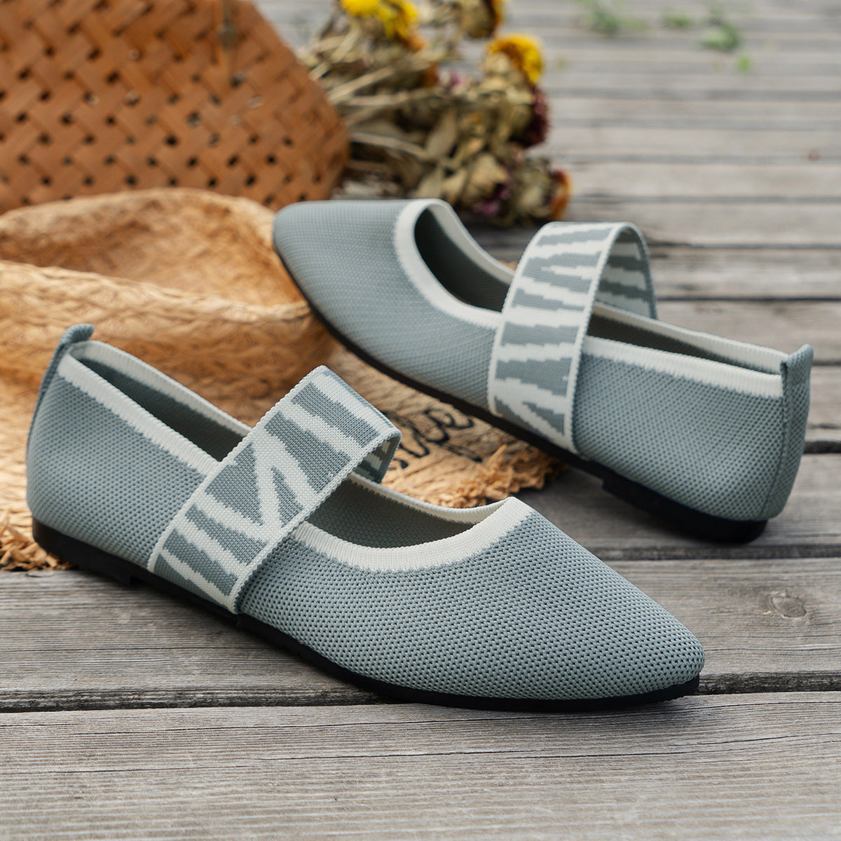 Striped Flats Shoes Fashion Casual Pointed Toe Loafers Lazy Shoes For Women